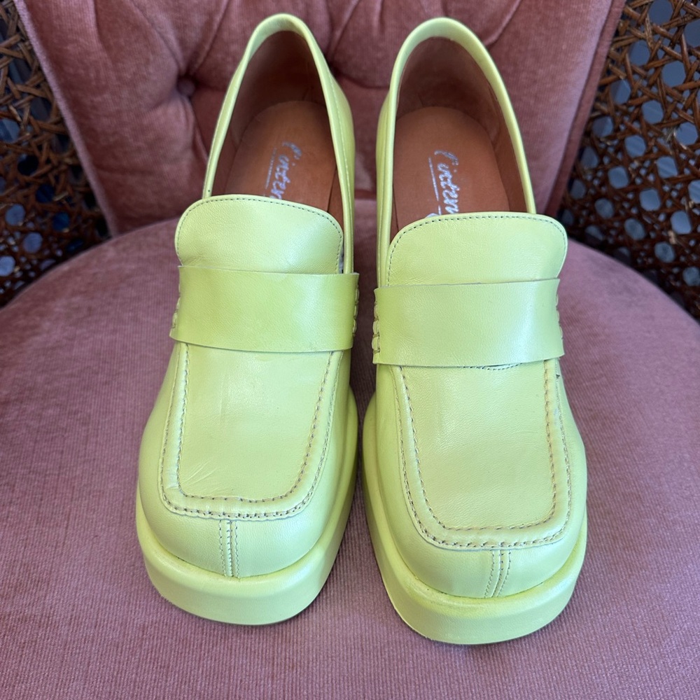 L'intervalle Lemon Yellow Leather Chunky Platform Loafers Womens Size 9.5/40 - Picture 2 of 3